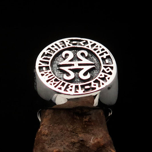 Nicely crafted Men's ancient Viking Runes Ring Antiqued - Sterling Silver