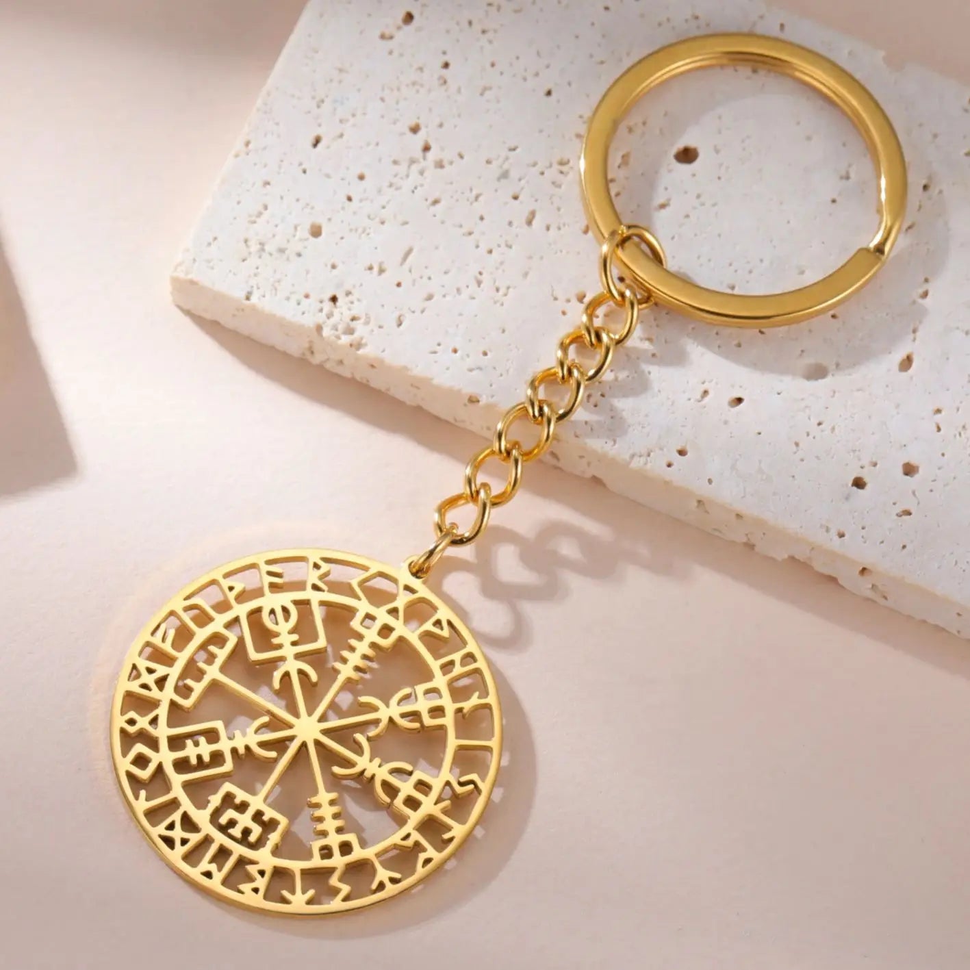 LIKGREAT Vegvisir Symbol Viking Keychain Stainless Steel Norse Runes Compass Barbarian Gladiator Pagan Asatru Keyring Jewelry