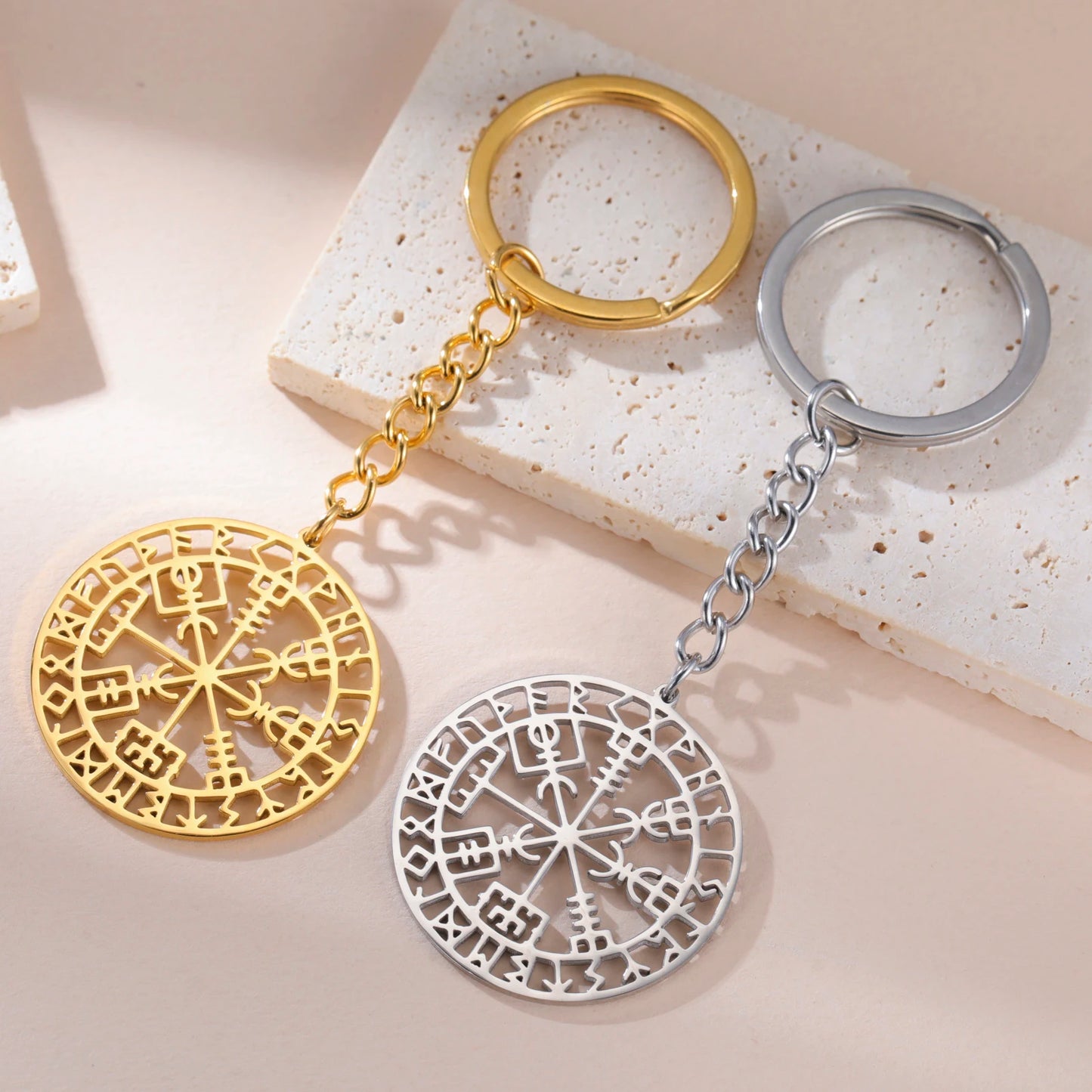 LIKGREAT Vegvisir Symbol Viking Keychain Stainless Steel Norse Runes Compass Barbarian Gladiator Pagan Asatru Keyring Jewelry